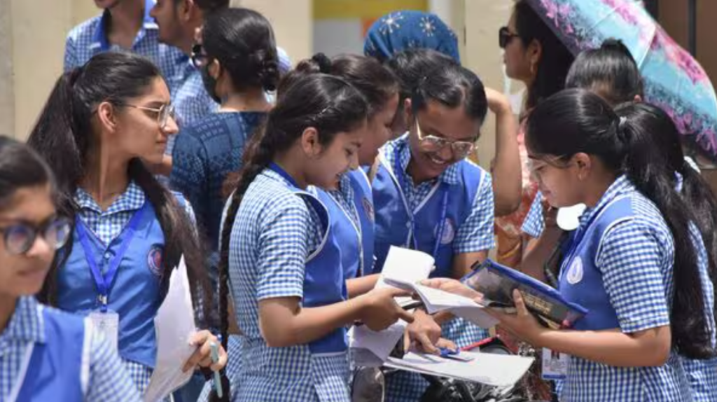 Prachand Prayash Students